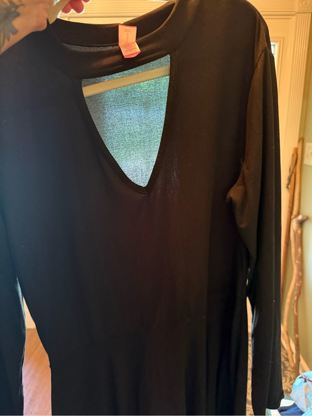 Black Midi Dress with V-Notch. Plus Size - Picture 9 of 9
